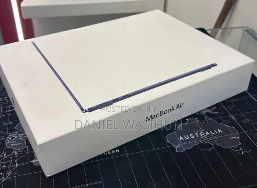 New Laptop Apple MacBook Air 2026 M5 16GB Apple M5 SSD 512GB