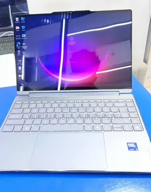 New Laptop Lenovo Yoga 9 16GB Intel Core Ultra 7 SSD 1T