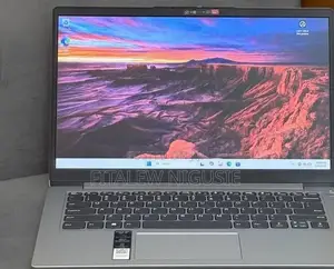 New Laptop Lenovo Ideapad 3 8GB Intel Core i5 SSD 512GB