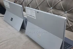 New Laptop Microsoft Surface Pro 6 8GB Intel Core i5 SSD 256GB