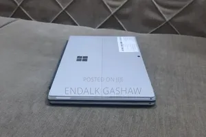 New Laptop Microsoft Surface Pro 6 8GB Intel Core i5 SSD 256GB