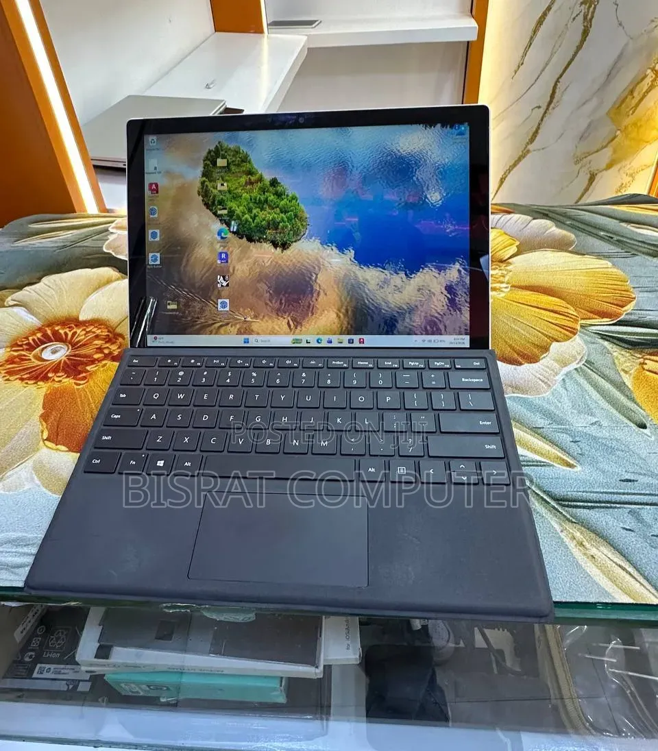 New Laptop Microsoft Surface Pro 7 16GB Intel Core i7 SSD 512GB