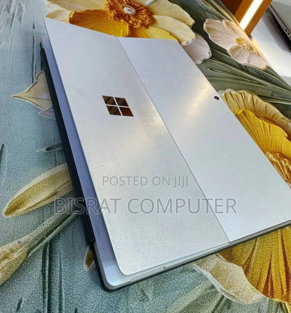 New Laptop Microsoft Surface Pro 7 16GB Intel Core i7 SSD 512GB