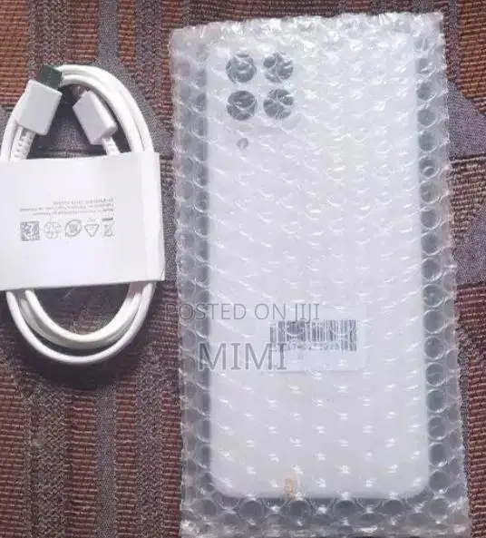 New Samsung Galaxy M33 5G 128 GB White