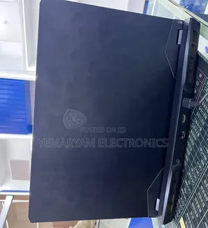 New Laptop MSI GP75 Leopard 16GB Intel Core i7 SSD 512GB