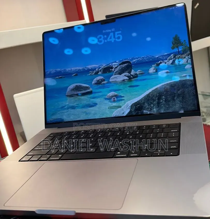 New Laptop Apple MacBook Pro 2021 M1 Max 32GB Apple M1 Max SSD 1T