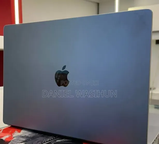 New Laptop Apple MacBook Pro 2021 M1 Max 32GB Apple M1 Max SSD 1T