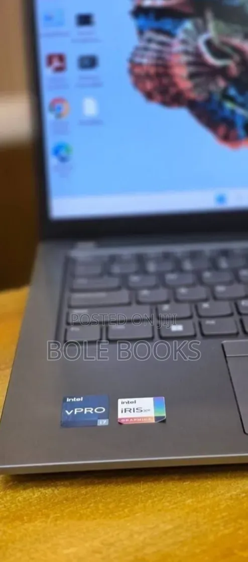 New Laptop Lenovo ThinkPad T14 32GB Intel Core i7 SSD 512GB