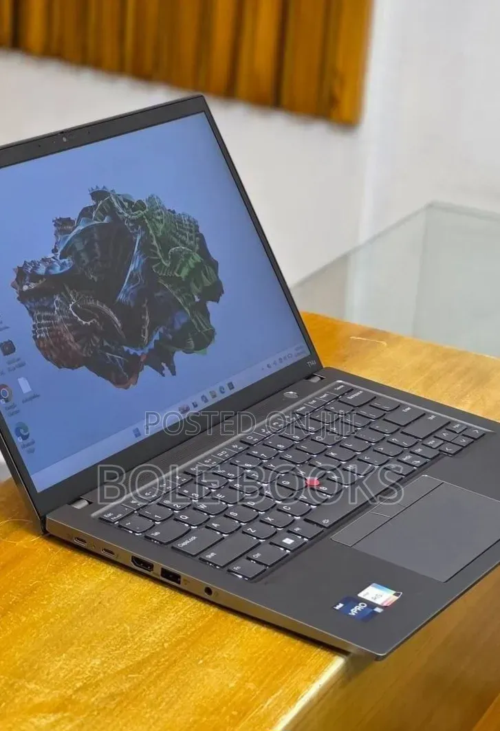 New Laptop Lenovo ThinkPad T14 32GB Intel Core i7 SSD 512GB