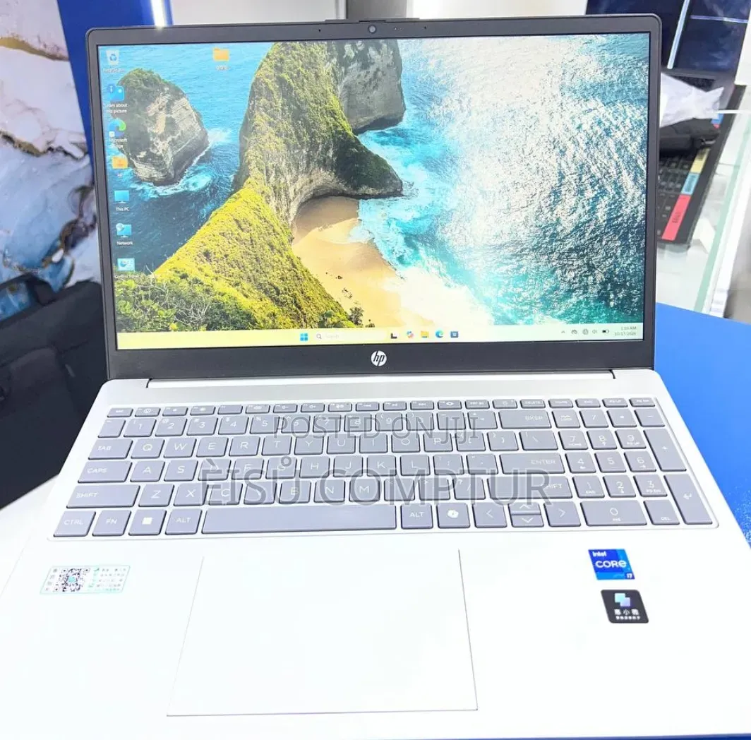 New Laptop HP Stream Notebook 16GB Intel Core i7 SSD 1T