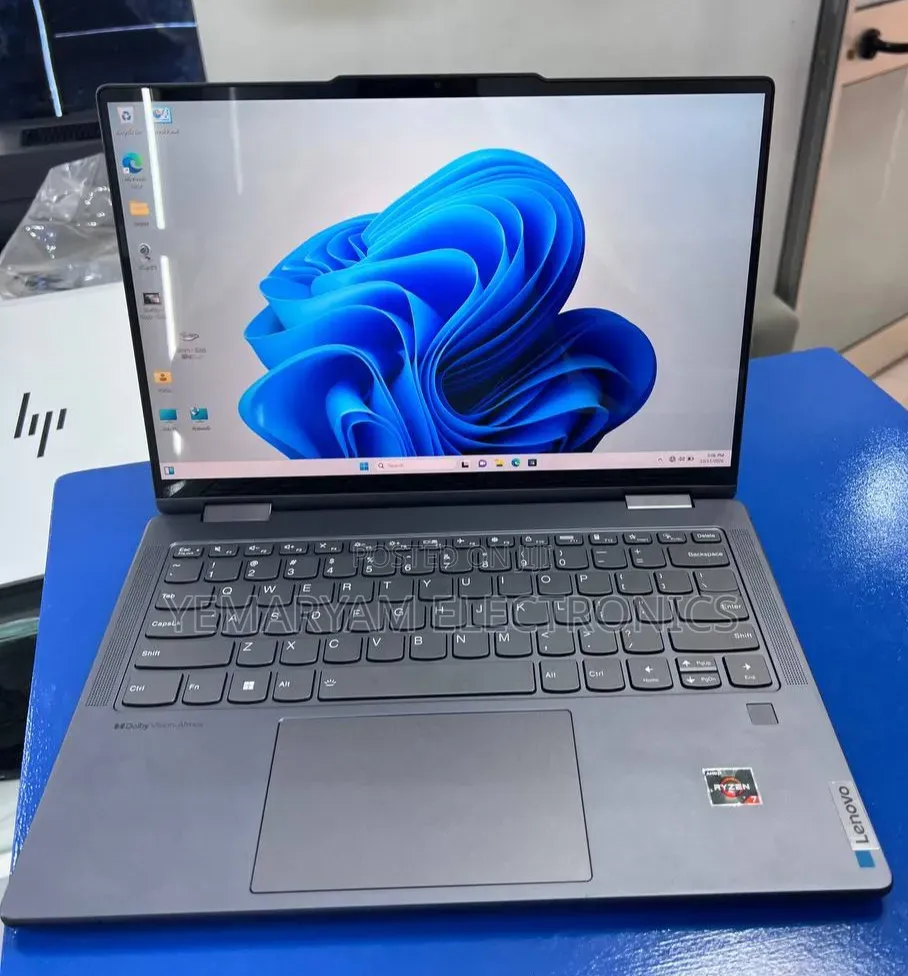 New Laptop Lenovo IdeaPad Flex 14 16GB AMD Ryzen 7 SSD 512GB