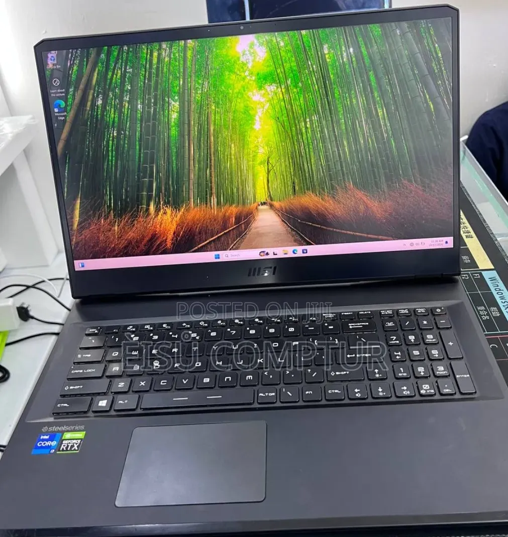 New Laptop MSI Pulse GL76 16GB Intel Core i7 SSD 512GB