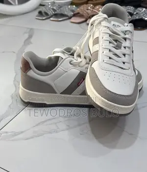 Men’s Shoes