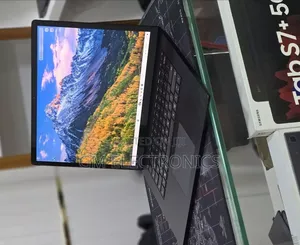New Laptop Microsoft Surface 32GB Intel Core i7 SSD 1T