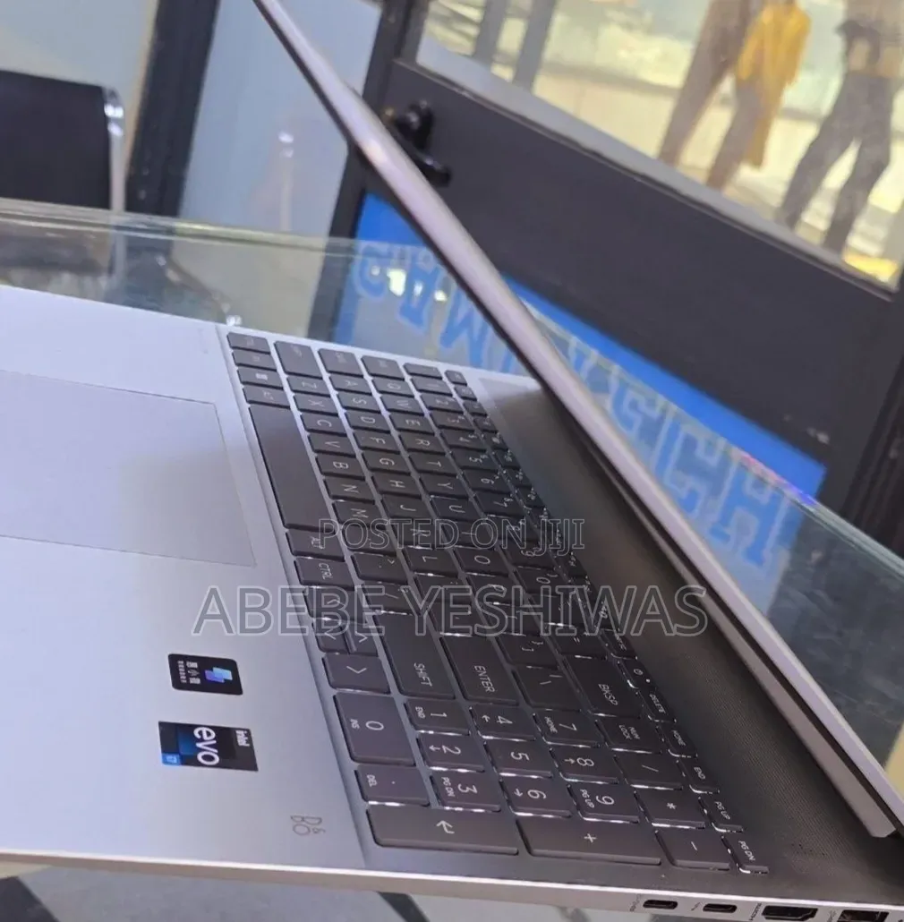 New Laptop HP Pavilion 15 16GB Intel Core i7 SSD 1T