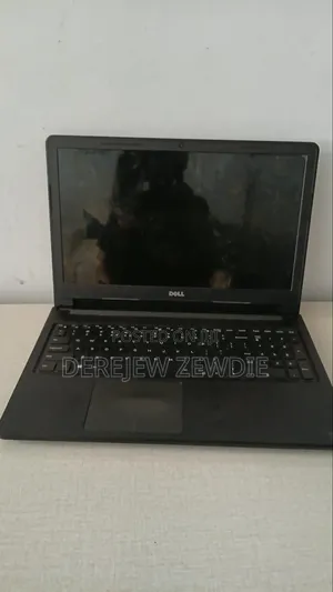 Laptop Dell XPS 15 4GB Intel Core i5 HDD 1T