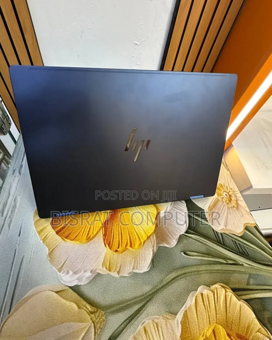 New Laptop HP OmniBook 5 14" 16GB Intel Core Ultra 7 SSD 1T