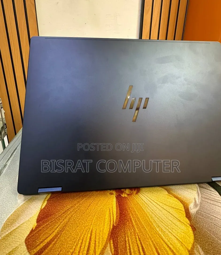 New Laptop HP OmniBook 5 14" 16GB Intel Core Ultra 7 SSD 1T