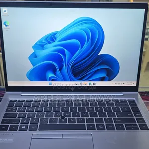 New Laptop HP EliteBook 840 G7 16GB Intel Core i5 SSD 512GB