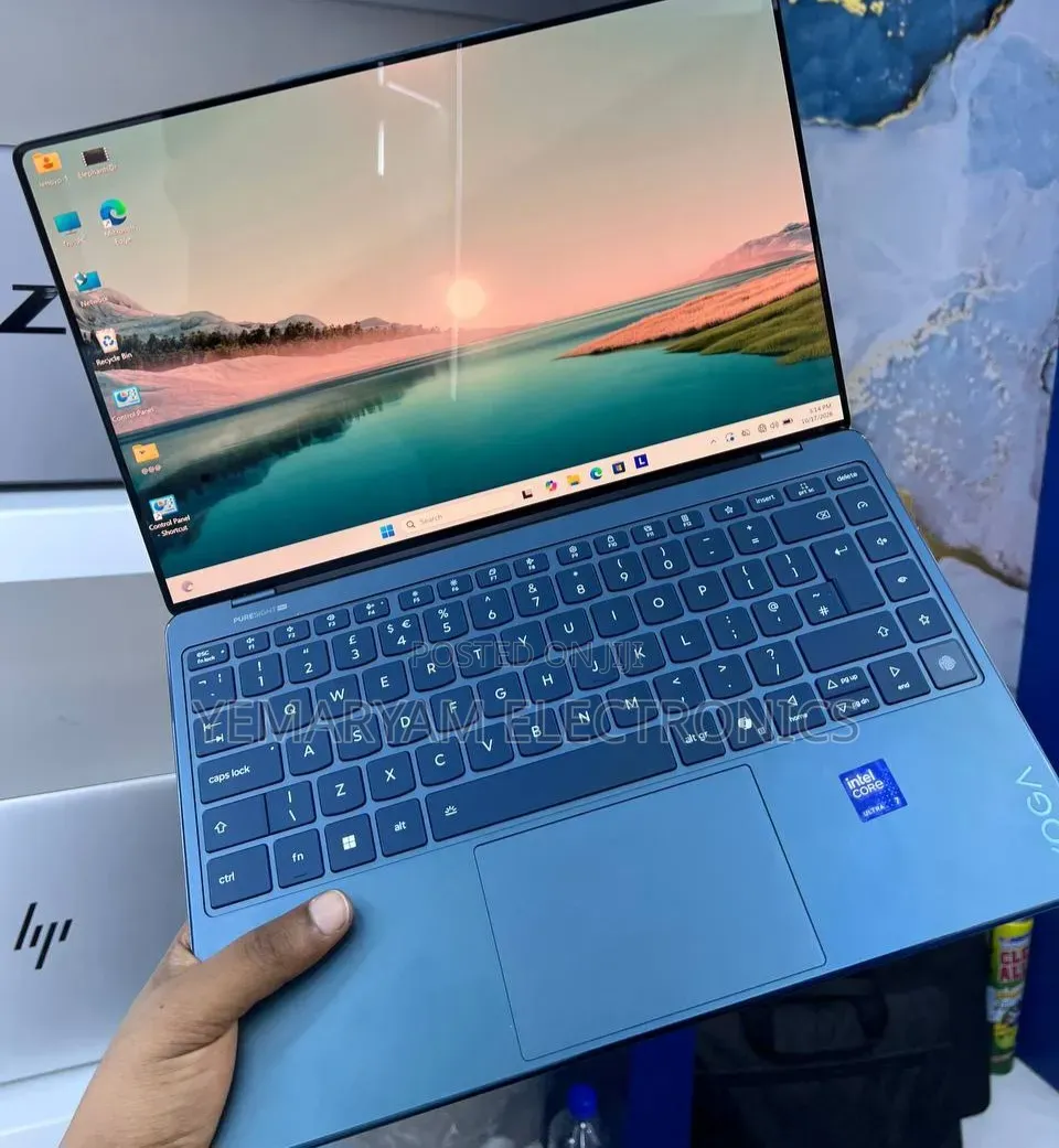 New Laptop Lenovo Yoga Slim 7 16GB Intel Core Ultra 7 SSD 512GB