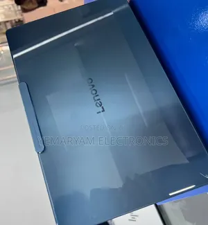 New Laptop Lenovo Yoga Slim 7 16GB Intel Core Ultra 7 SSD 512GB