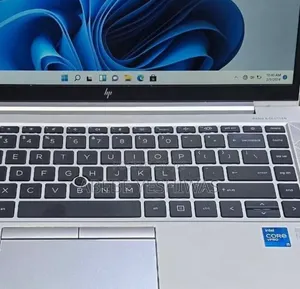 New Laptop HP EliteBook 840 G8 16GB Intel Core i5 SSD 512GB