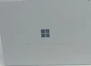 New Laptop Microsoft Surface Book 2 16GB Intel Core i7 SSD 512GB