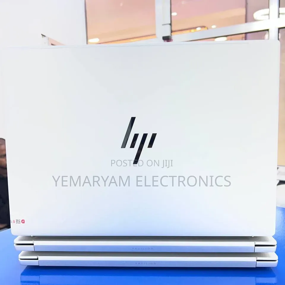 New Laptop HP Pavilion 15 16GB Intel Core i7 SSD 1T