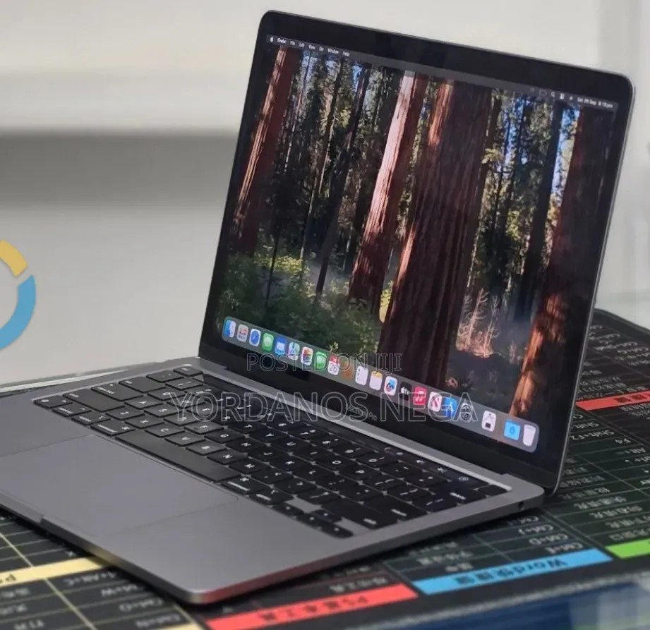 New Laptop Apple MacBook Air 2020 M1 16GB Apple M1 SSD 512GB