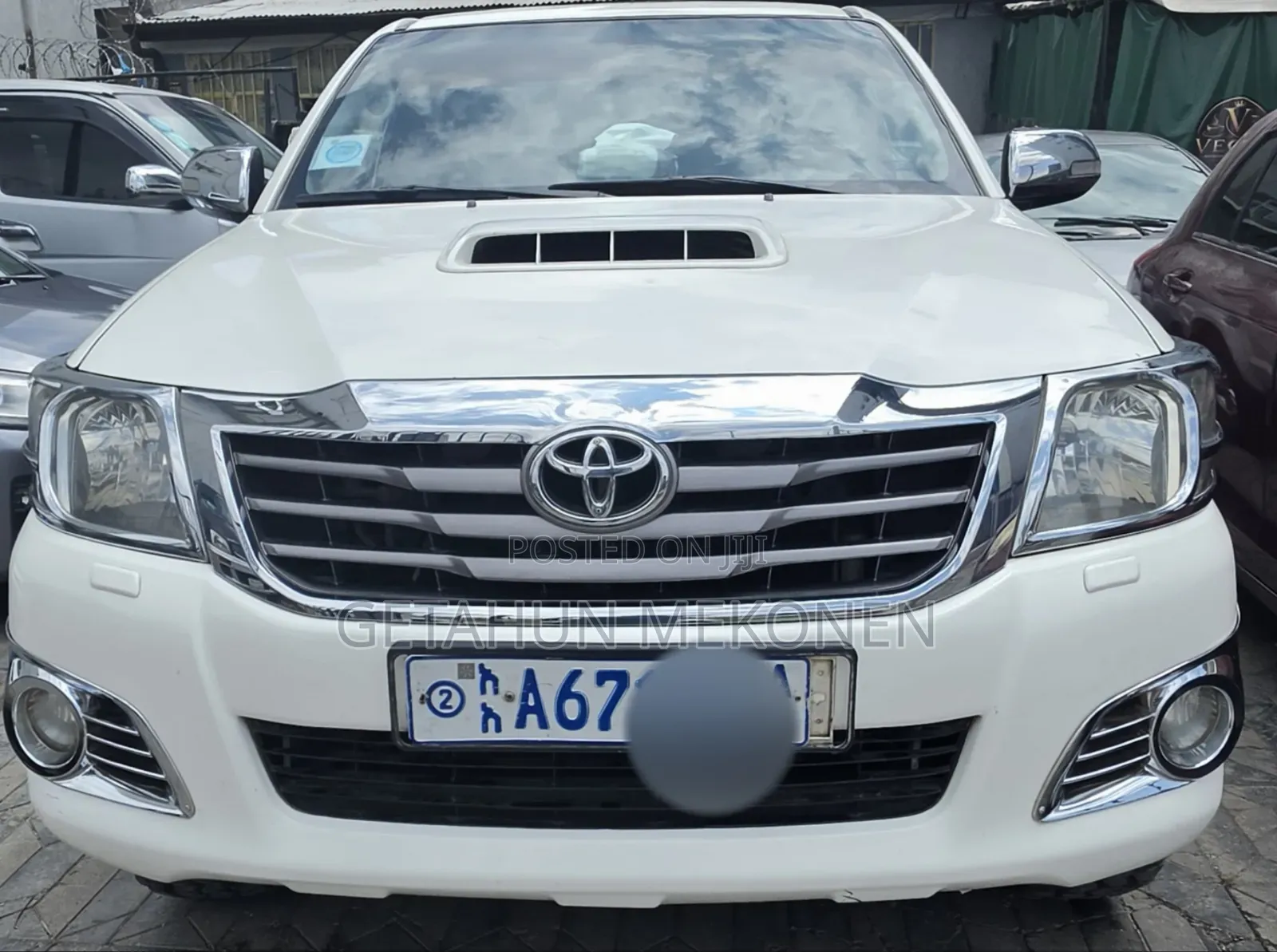 Toyota Hilux 2014 White