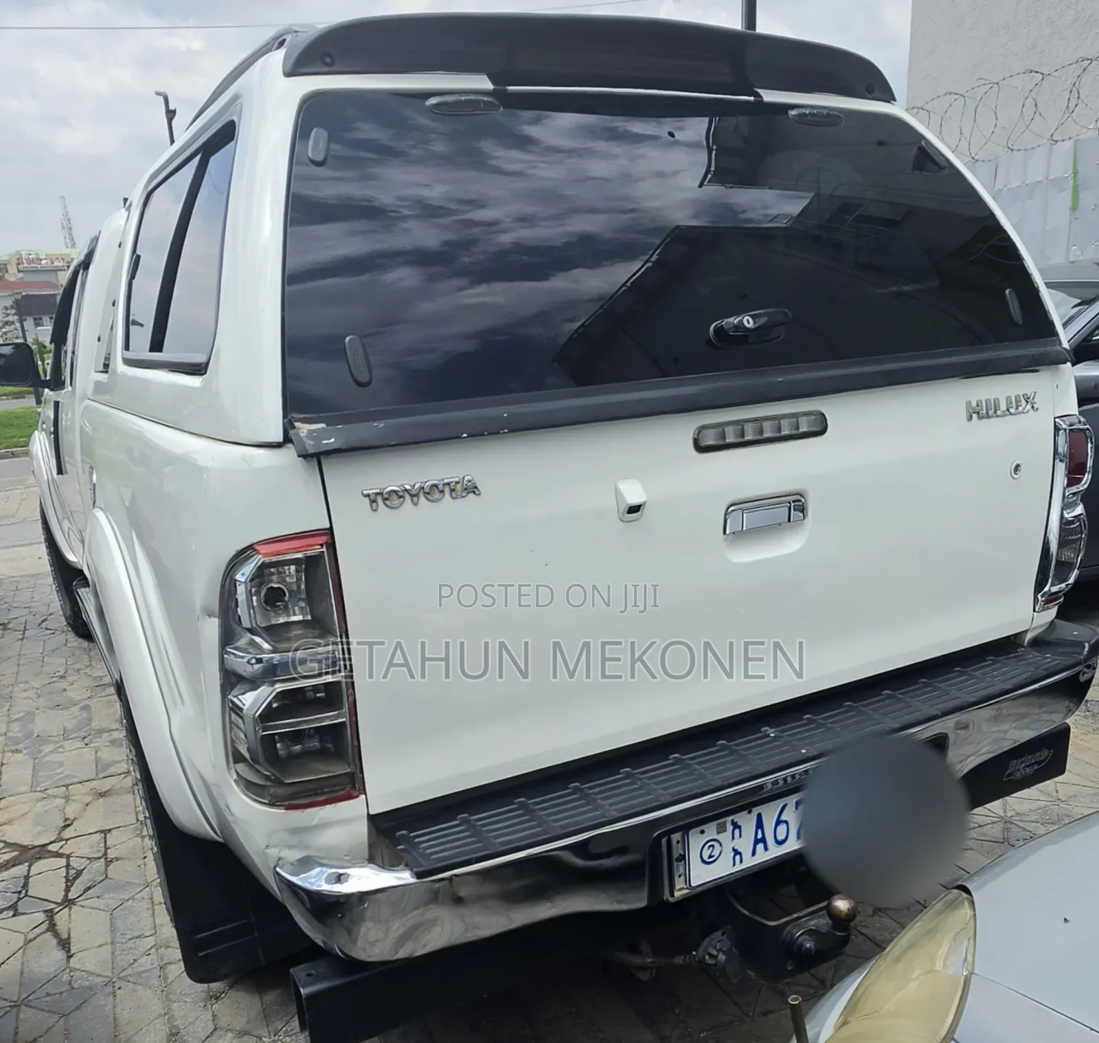 Toyota Hilux 2014 White