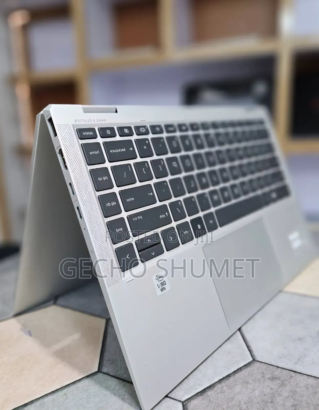 New Laptop HP EliteBook x360 1040 G7 16GB Intel Core i7 SSD 512GB