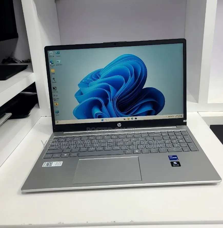 New Laptop HP Stream Notebook 16GB Intel Core i7 SSD 1T