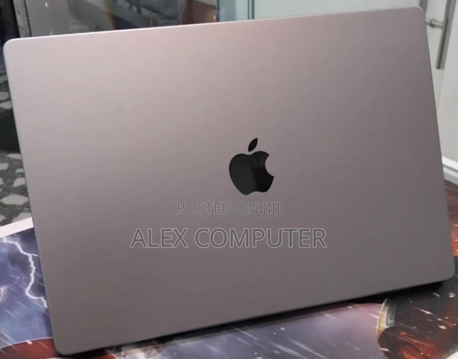 New Laptop Apple MacBook Pro 2021 M1 Max 64GB Apple M1 Max SSD 1T