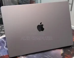 New Laptop Apple MacBook Pro 2021 M1 Max 64GB Apple M1 Max SSD 1T