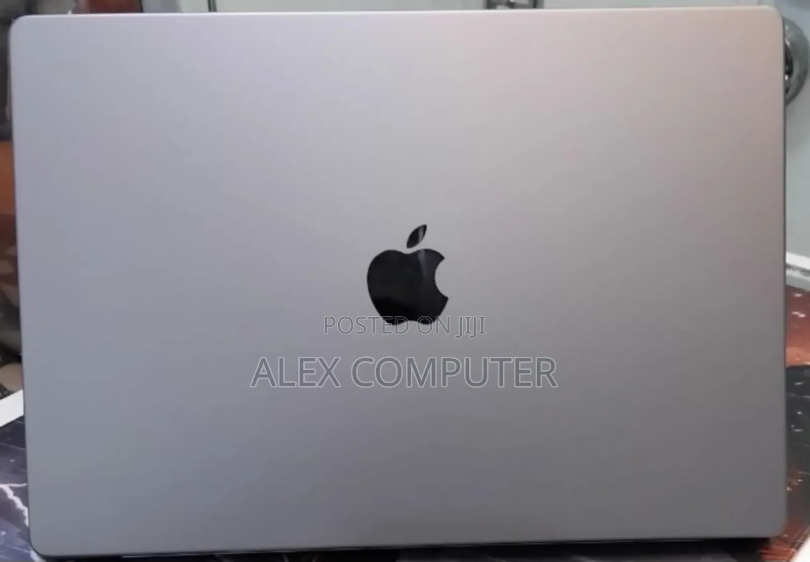 New Laptop Apple MacBook Pro 2021 M1 Max 64GB Apple M1 Max SSD 1T