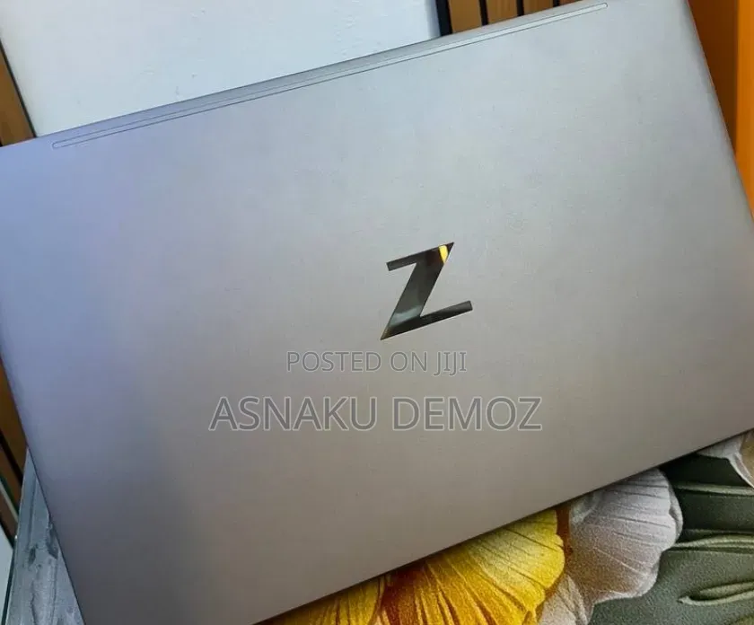 New Laptop HP ZBook Power G7 16GB Intel Core i7 SSD 512GB