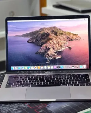 New Laptop Apple MacBook Pro 2019 16GB Intel Core i7 SSD 1T
