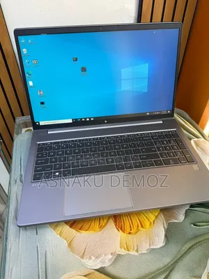 New Laptop HP ZBook Power G7 16GB Intel Core i7 SSD 512GB