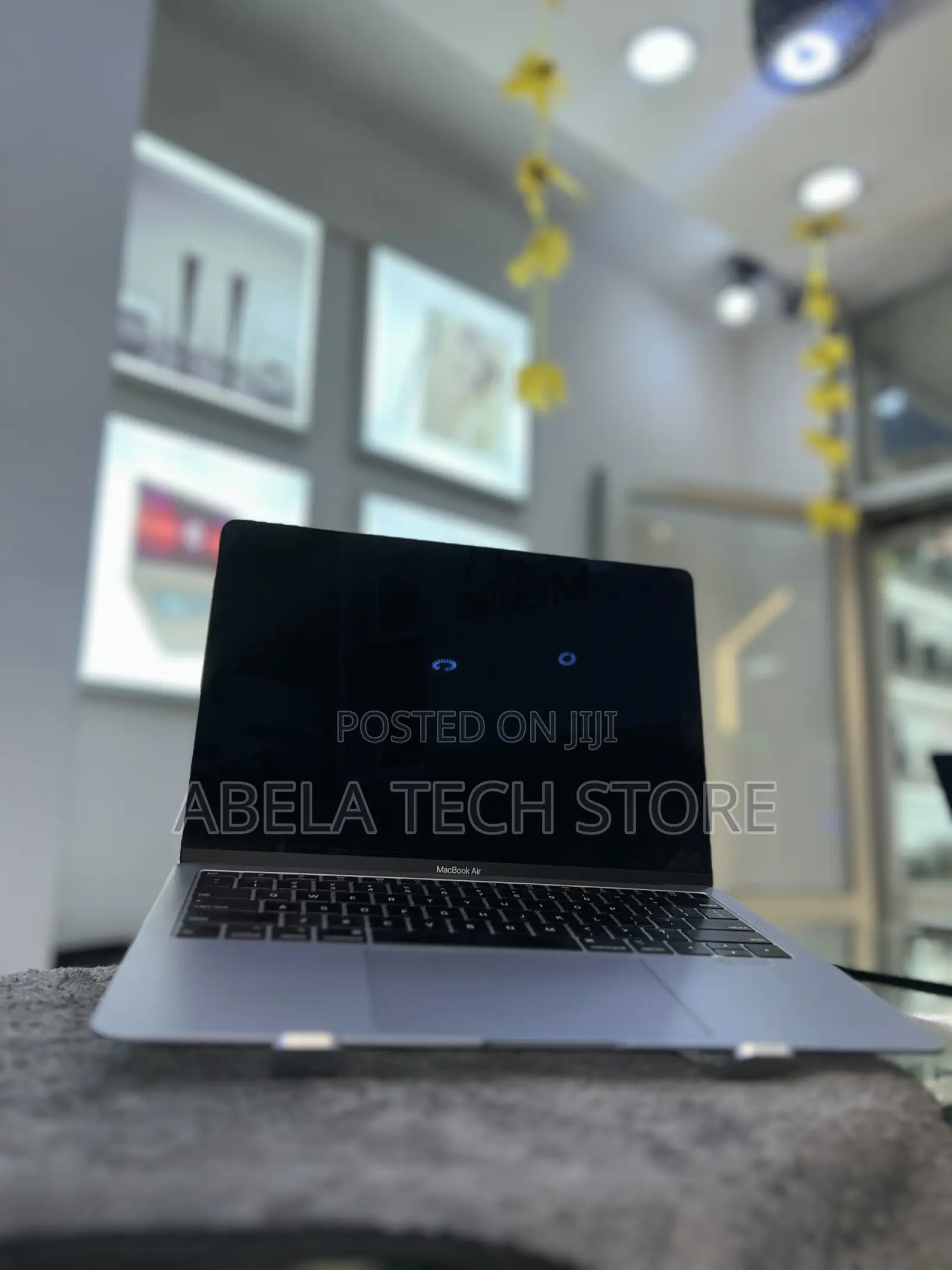 Laptop Apple MacBook Air 2019 8GB eMMC 256GB