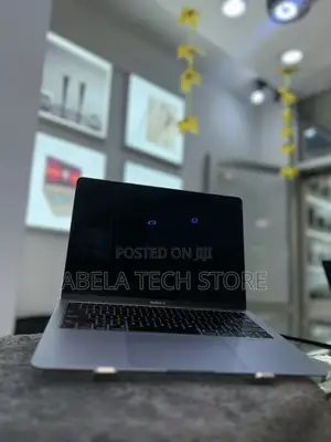 Laptop Apple MacBook Air 2019 8GB eMMC 256GB