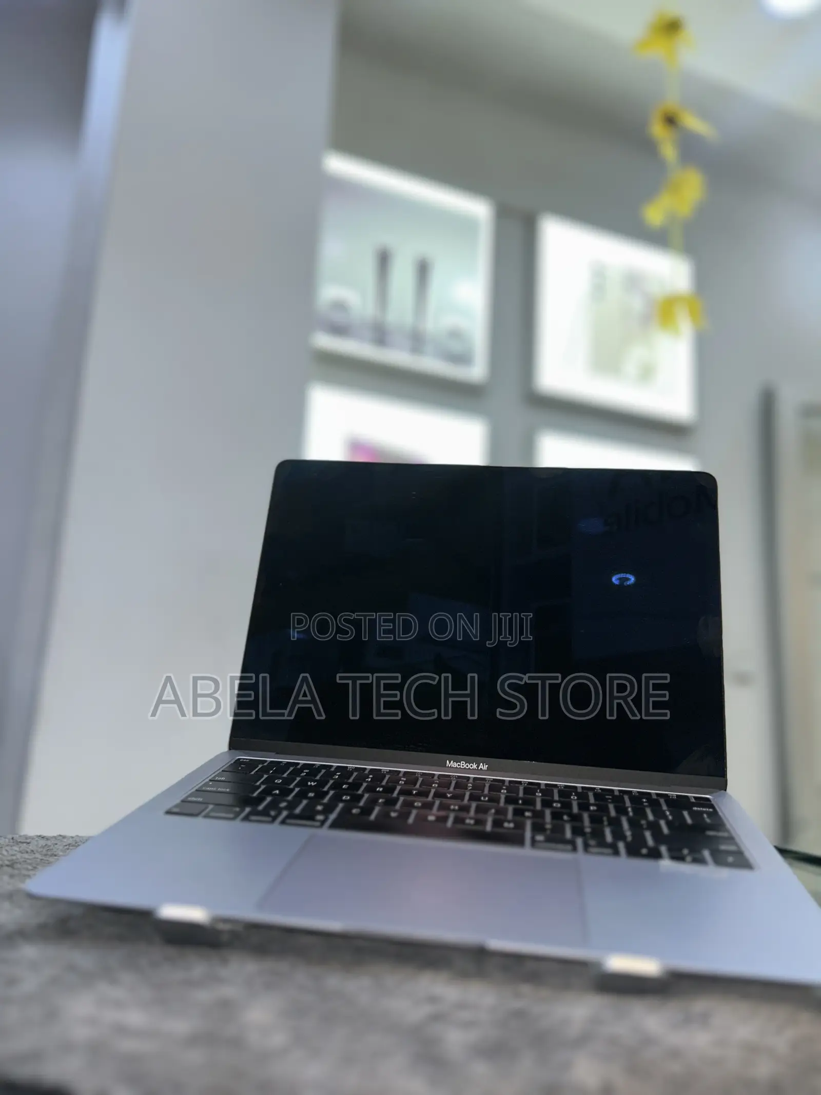Laptop Apple MacBook Air 2019 8GB eMMC 256GB