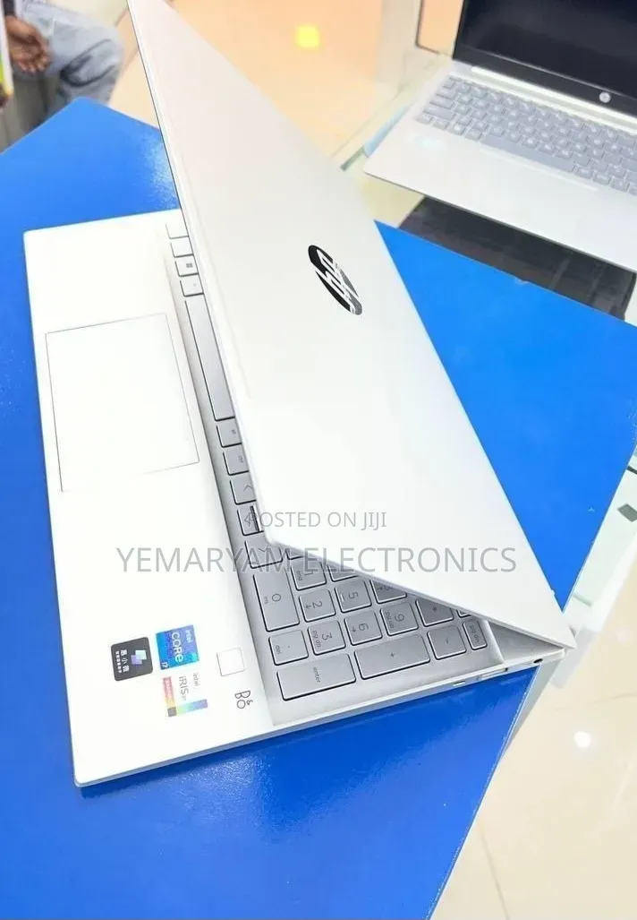 New Laptop HP Pavilion 15 16GB Intel Core i7 SSD 1T