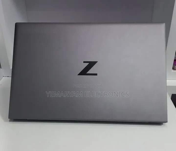 New Laptop HP ZBook Fury 15 G8 16GB Intel Core i7 SSD 512GB