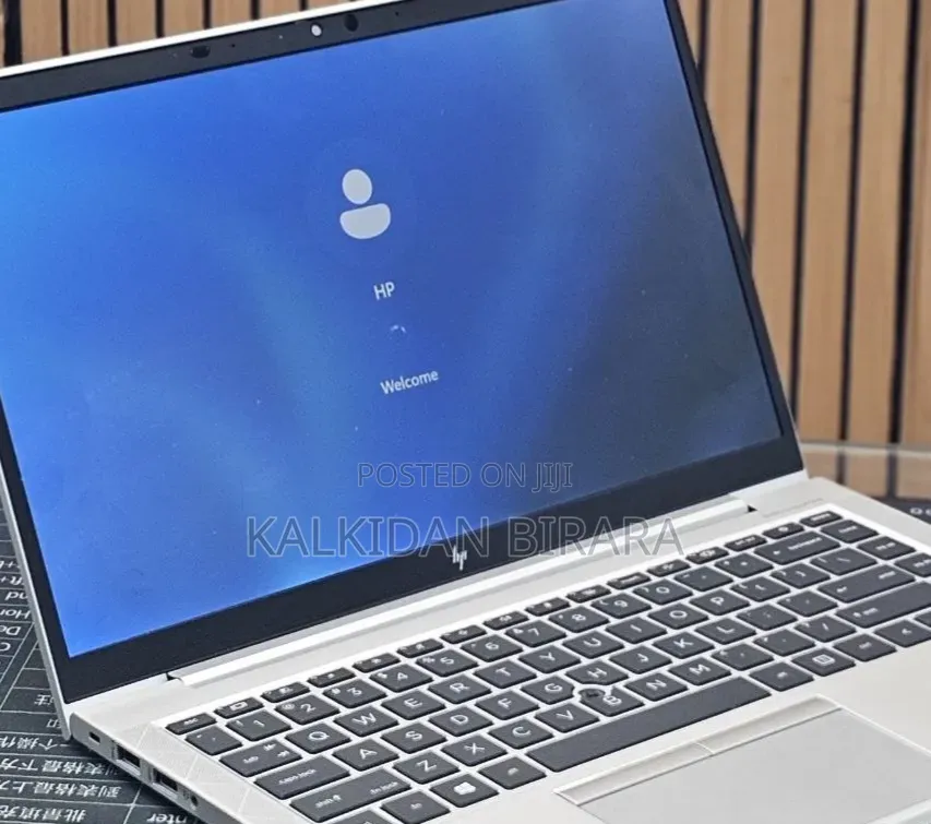 New Laptop HP EliteBook 840 G7 16GB Intel Core i5 SSD 512GB