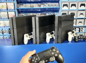 PS4 Fat Almost New – GTA 5 + 10 Games
‎