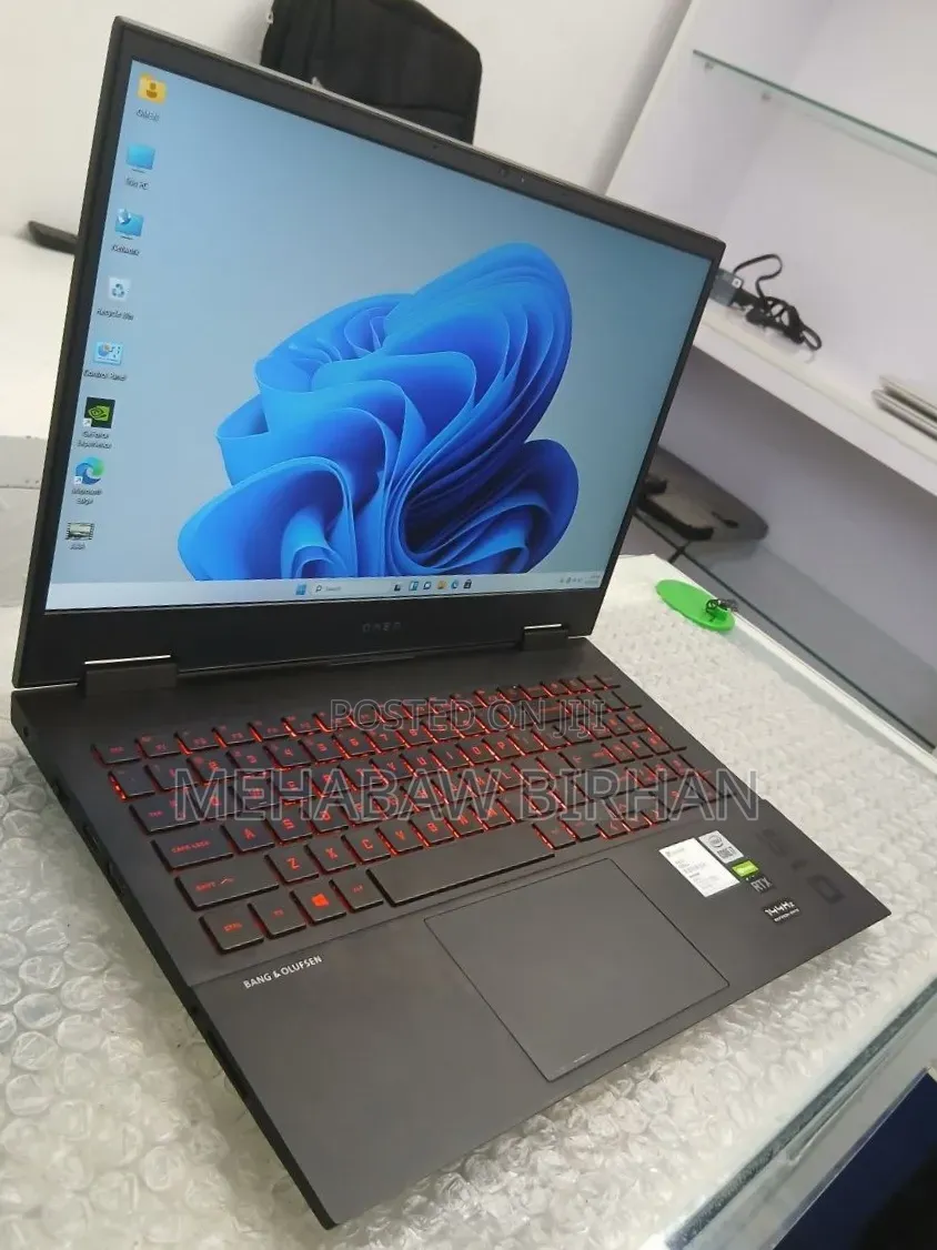New Laptop HP Omen X 6GB Intel Core i7 SSD 512GB