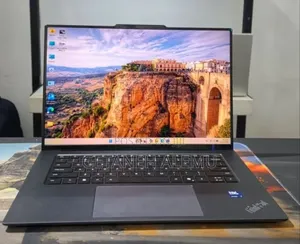 New Laptop Lenovo ThinkPad X1 32GB Intel Core Ultra 7 SSD 1T