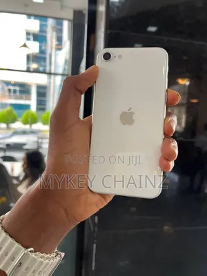 Apple iPhone SE 128 GB White
