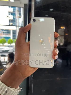 Apple iPhone SE 128 GB White
